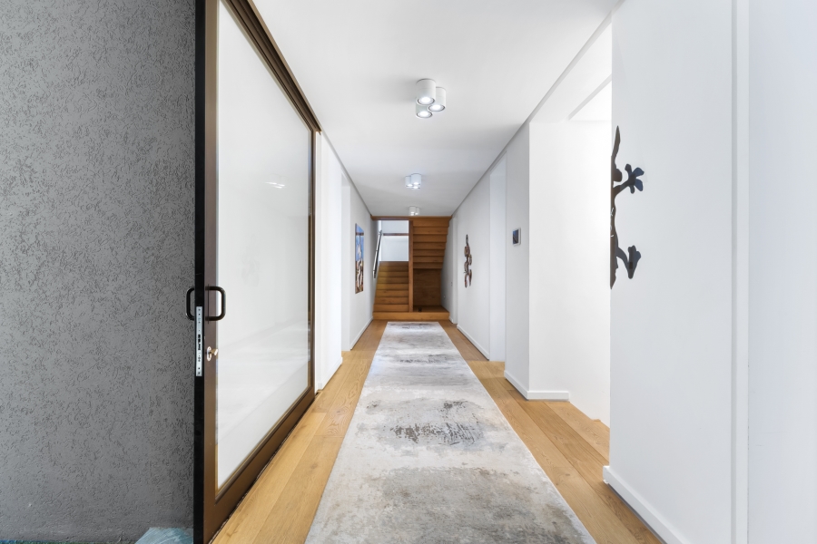 5 Bedroom Property for Sale in Camps Bay Western Cape
